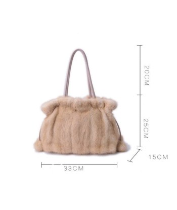 Sac à Main en Fourrure pour Femme - FurryChic de votre